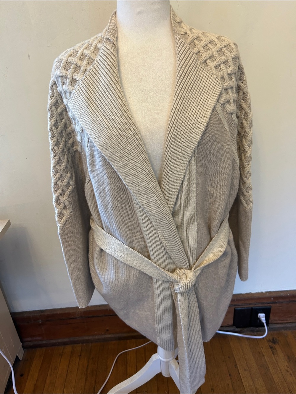 Lafayette 148 Beige Cable-Knit Shawl Collar Belted Sweater Cardigan Size 2X EUC - Picture 1 of 7